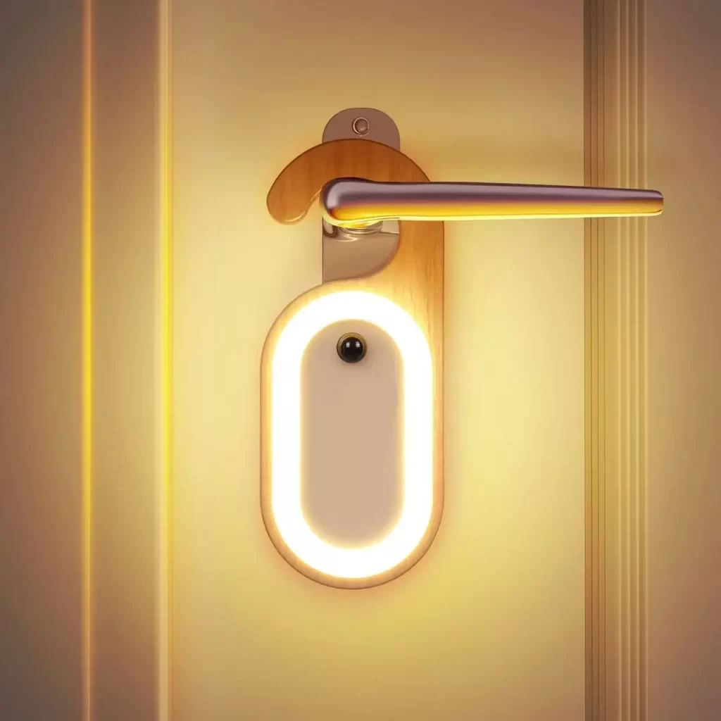 Solid Wood Motion Sensor - Night Light with PIR & Lux Auto-Sensing